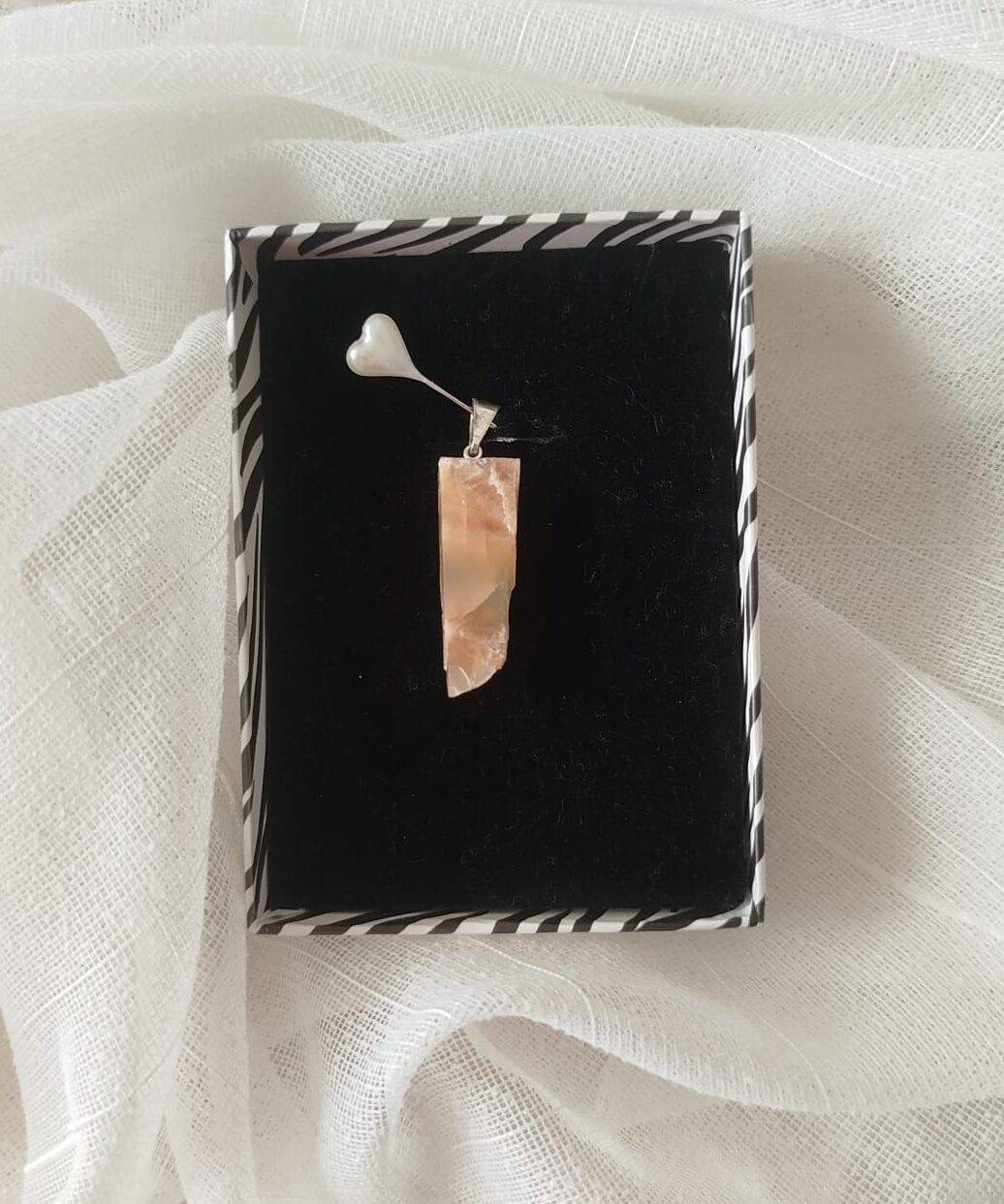 colgante piedra de luna